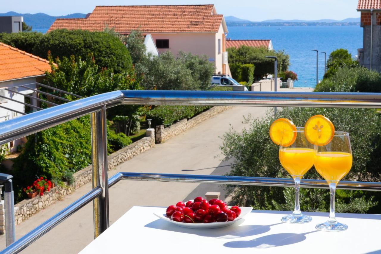 Villa Pino With Pool, Sauna & Jacuzzi Petrcane Exterior photo