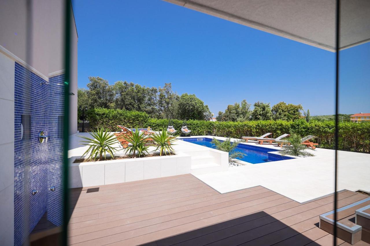 Villa Pino With Pool, Sauna & Jacuzzi Petrcane Exterior photo